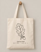 Oak Leaf tote in Natural, hanging flat